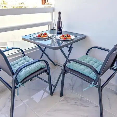 Modern With A Sea View And Pool Access Ponderosa 801