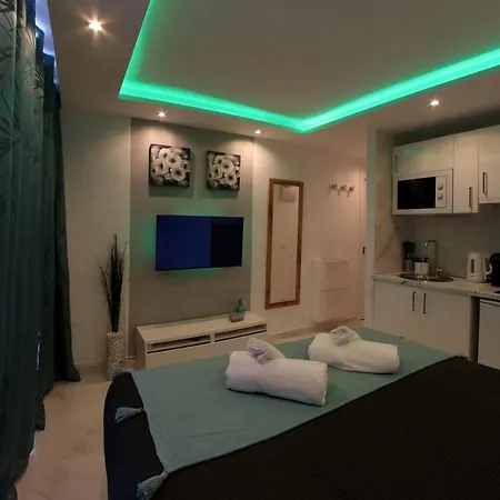 Modern With A Sea View And Pool Access Ponderosa 801 * Playa de las Américas