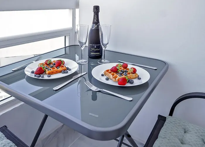 Modern With A Sea View And Pool Access Ponderosa 801 Lägenhet *