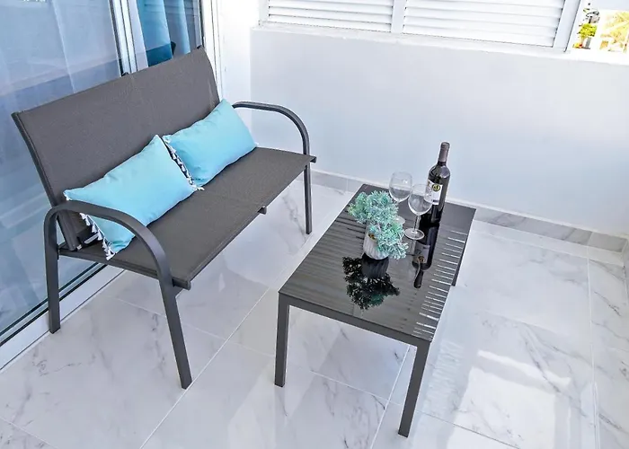 Modern With A Sea View And Pool Access Ponderosa 801 Apartment